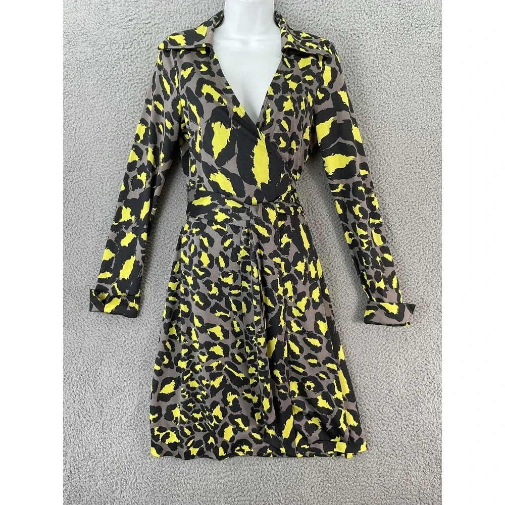 Diane Von Furstenberg Vintage Wrap Dress Womens 10‎ Multicolor Silk Long Sleeve